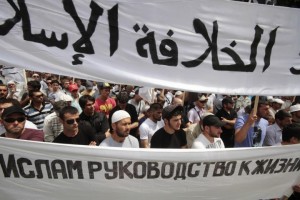 Jawab Soal Seputar Penolakan Hizbut Tahrir dan Amirnya atas Berbagai Kritik dan Koreksi